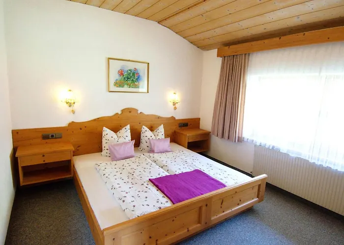 Kirschbaum 3 * Ehrwald